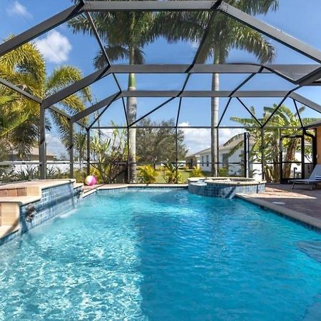 Tranquil Palms Heated Pool Spa Outdoor Tv & More Villa Cape Coral Exterior photo